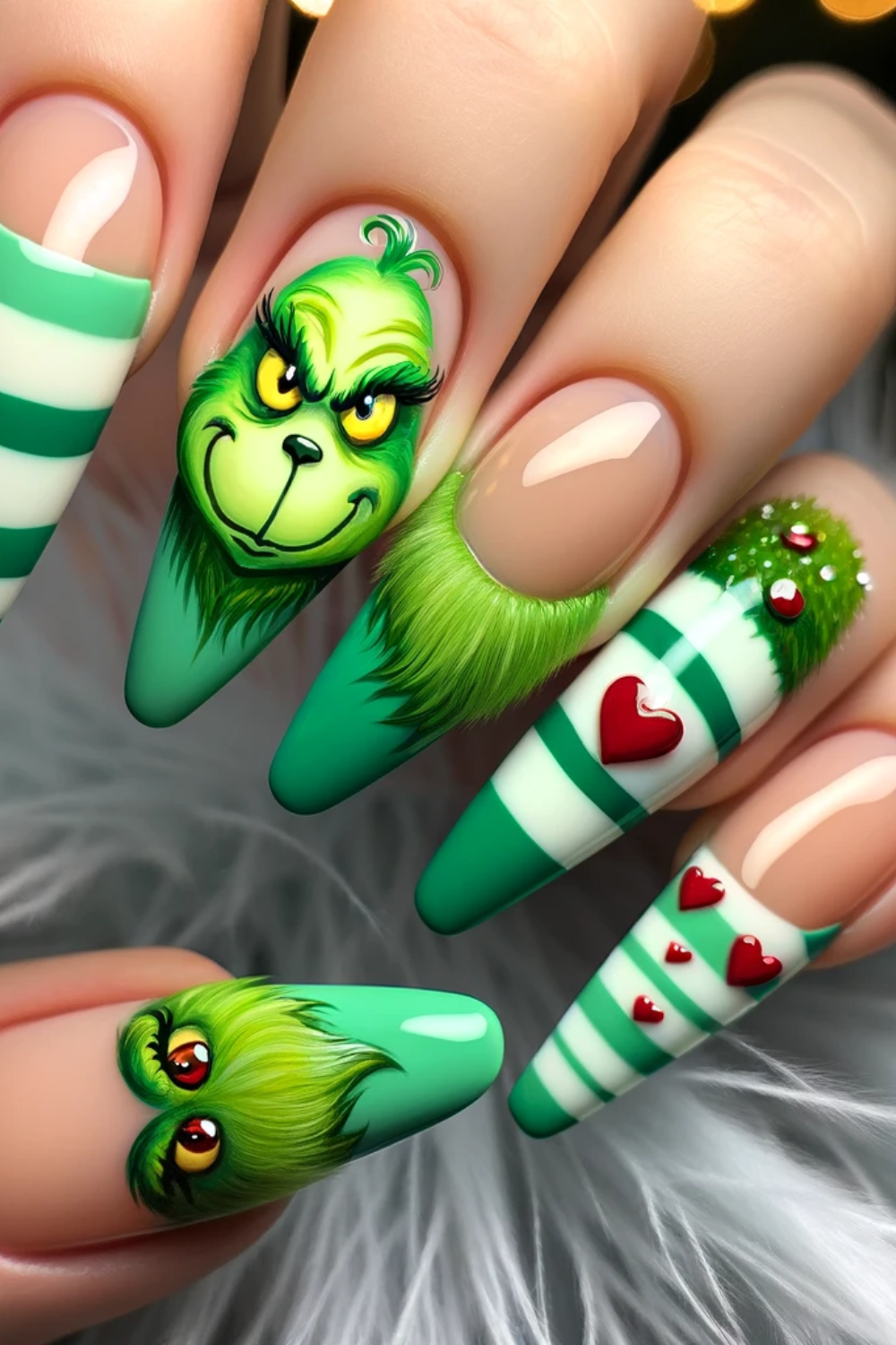 33 Grinch NailsSteal the Festive Spirit