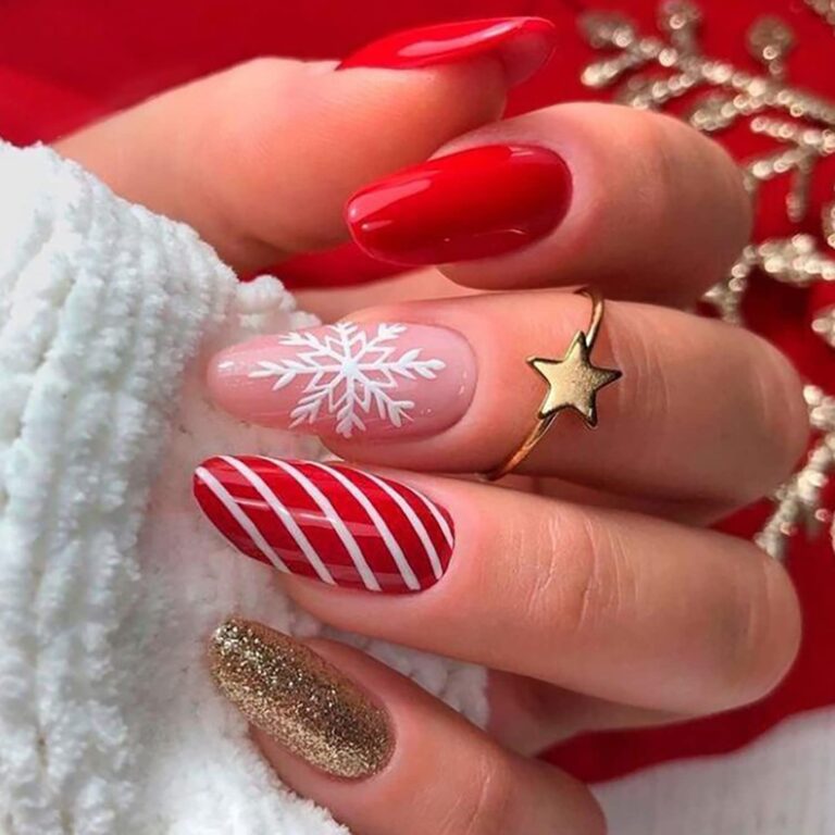 27 Sparkling Christmas Red Nails Perfect For The Holidays