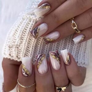 37 Brown And Gold Nails That Are Luxurious