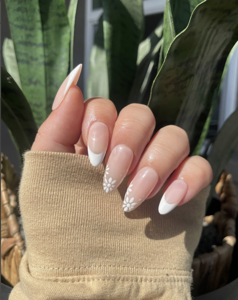 Unleash Your Inner Elegance: 37 Stunning White Nail Designs To Try Now