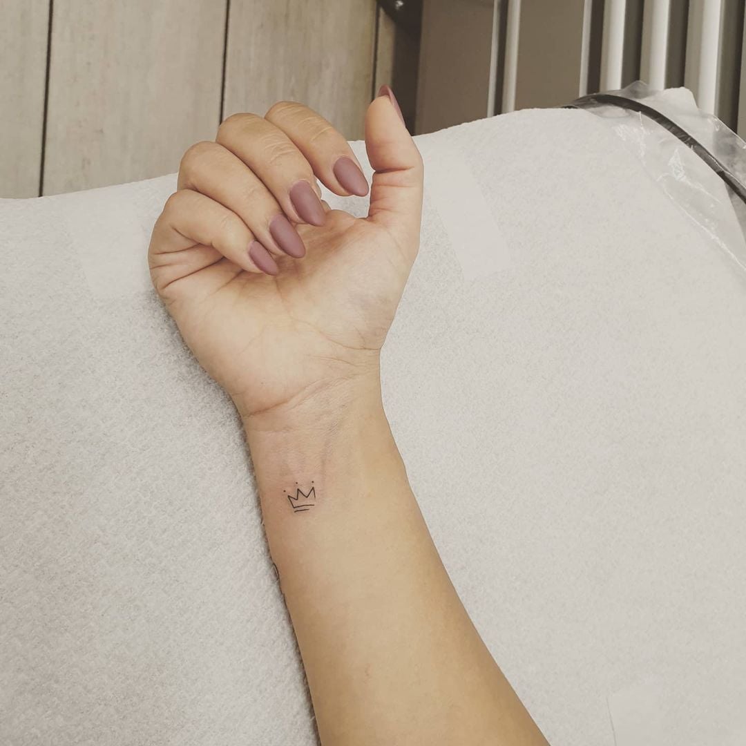 Tiny Wrist Tattoos: The Perfect Minimalist Statement