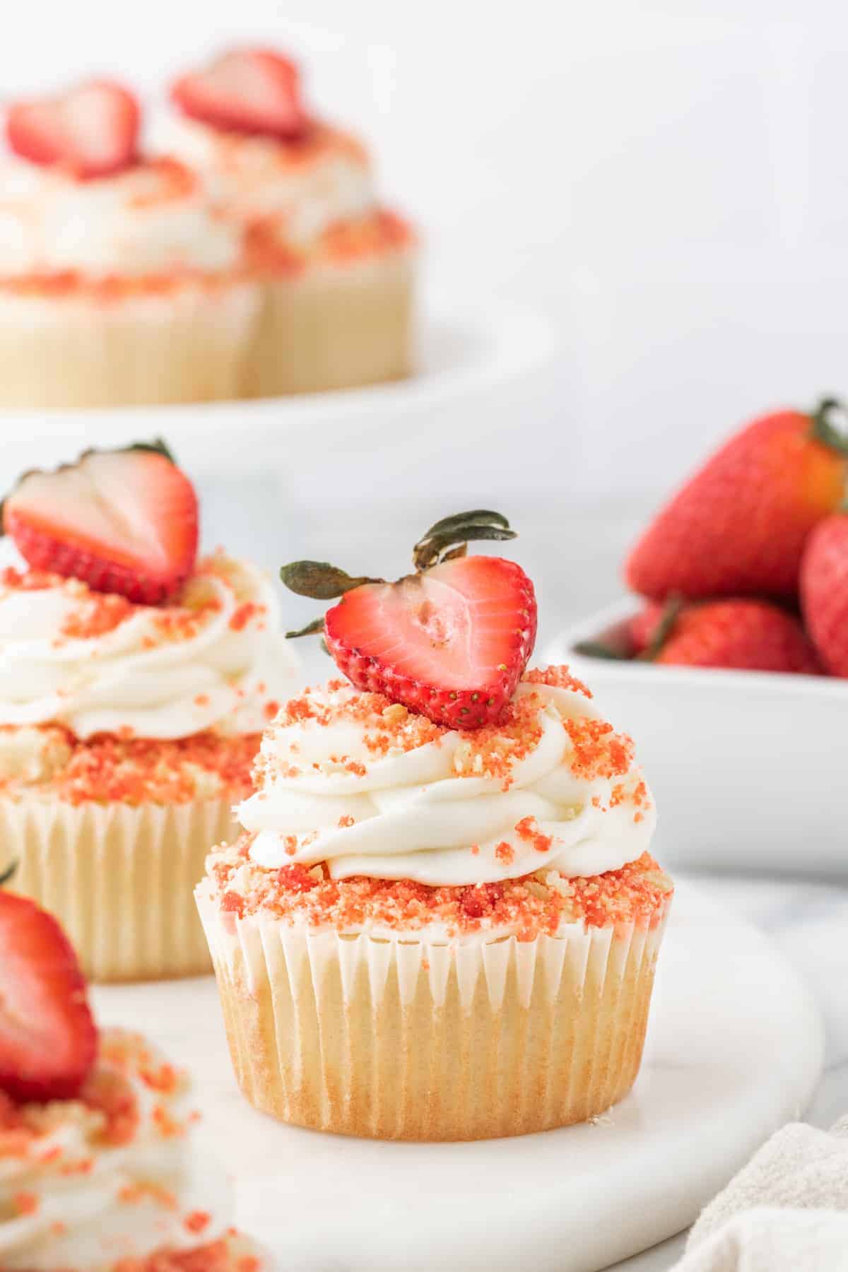 33 Fun Cupcake Flavors for Hot Summer Days