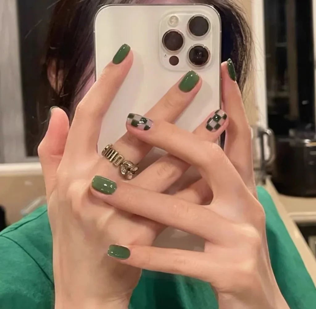 fall nails with checkerboard green